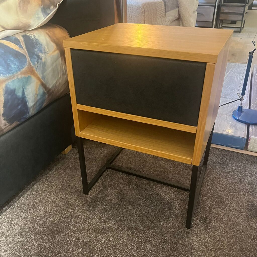 Nachtkastje James Atlantic